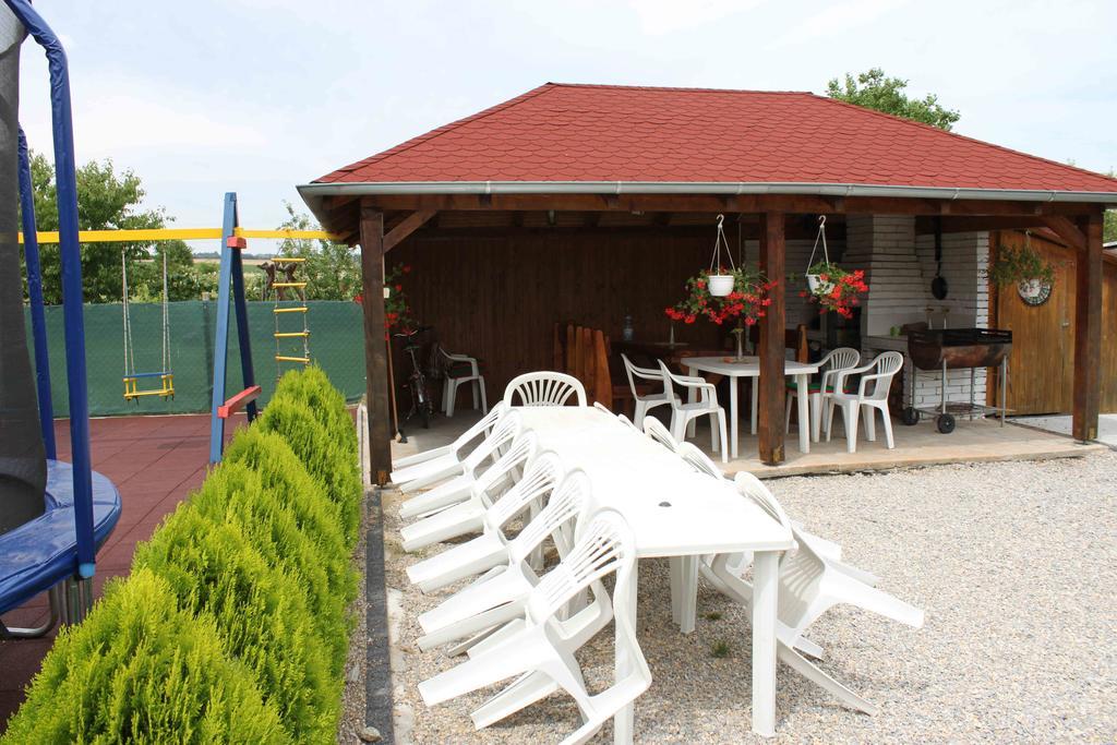 Apartament Privat Arcadia Podhájska Zewnętrze zdjęcie